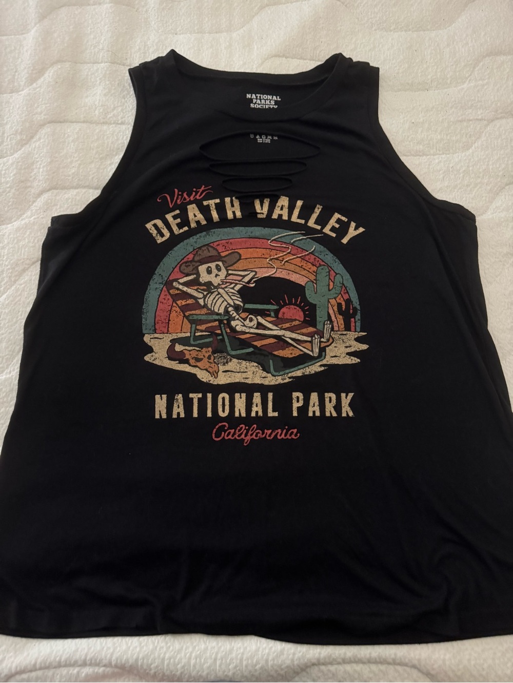Torrid size 1 Death Valley National Park Black Graphic Tank